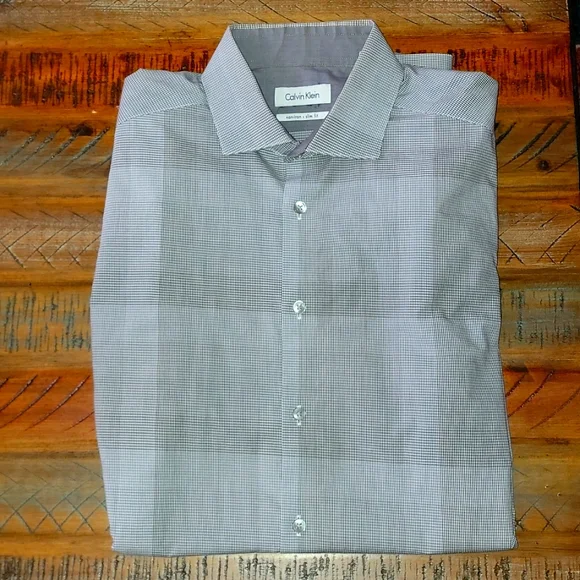 Calvin Klein | Shirts | Calvin Klein Slim Fit Dress Shirt | Poshmark